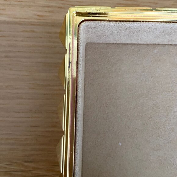 L'objet medium gold pyramid box - Picture 4 of 5